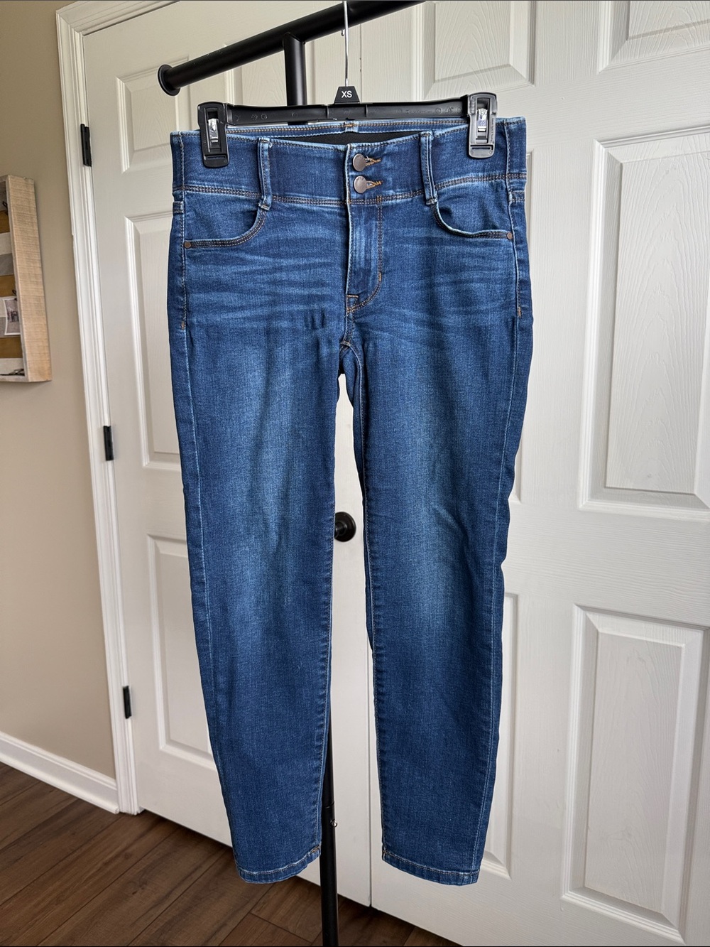 Apt. 9 Dark Blue/Medium-Dark Wash Ankle Jeans
